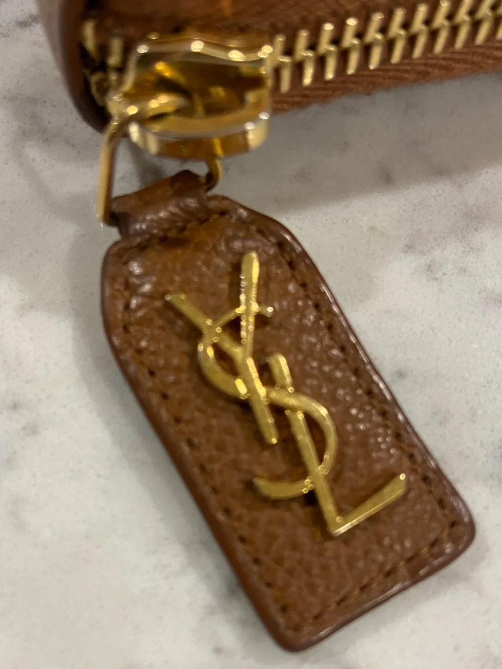 Saint Laurent Paris zip wallet - Picture 11 of 12